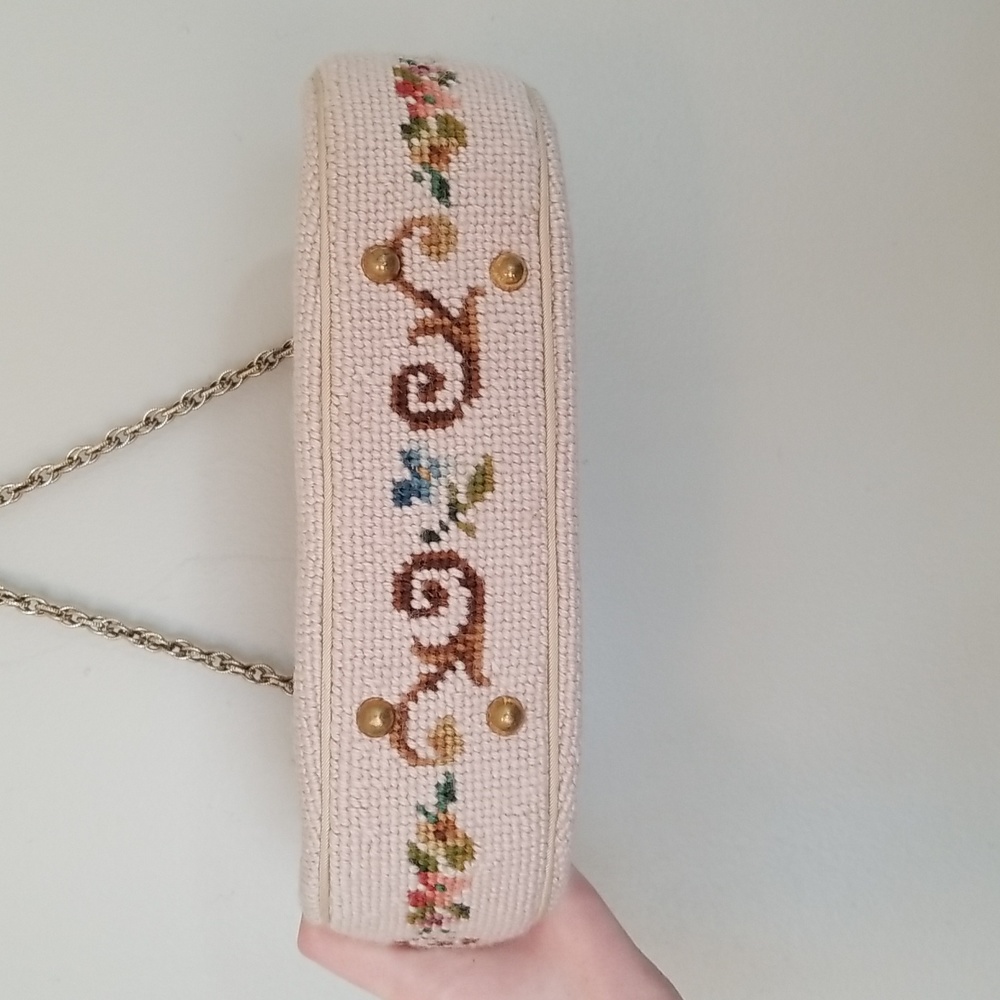 Vintage Floral Tapestry Carpet Bag - Picture 5 of 8